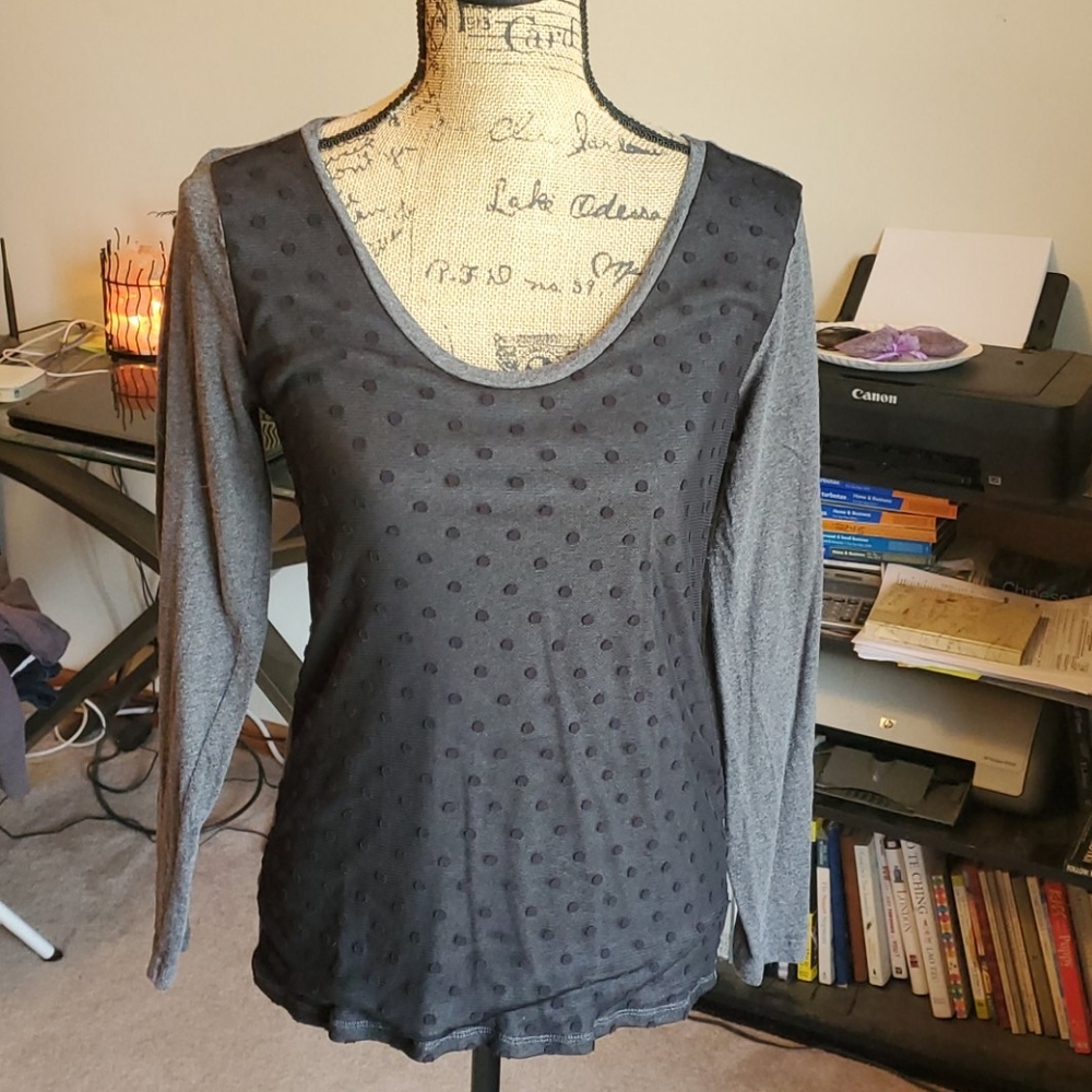 Loft gray/black polka dot long sleeve T size Small